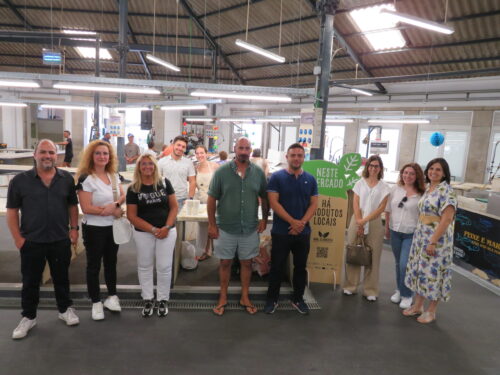 ADREPES entrega materiais promocionais aos Mercados Locais da Península de Setúbal